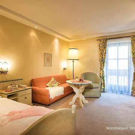 Johannesbad St. Georg 4*