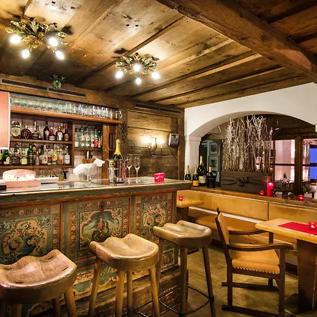Johannesbad St. Georg 호텔 4*